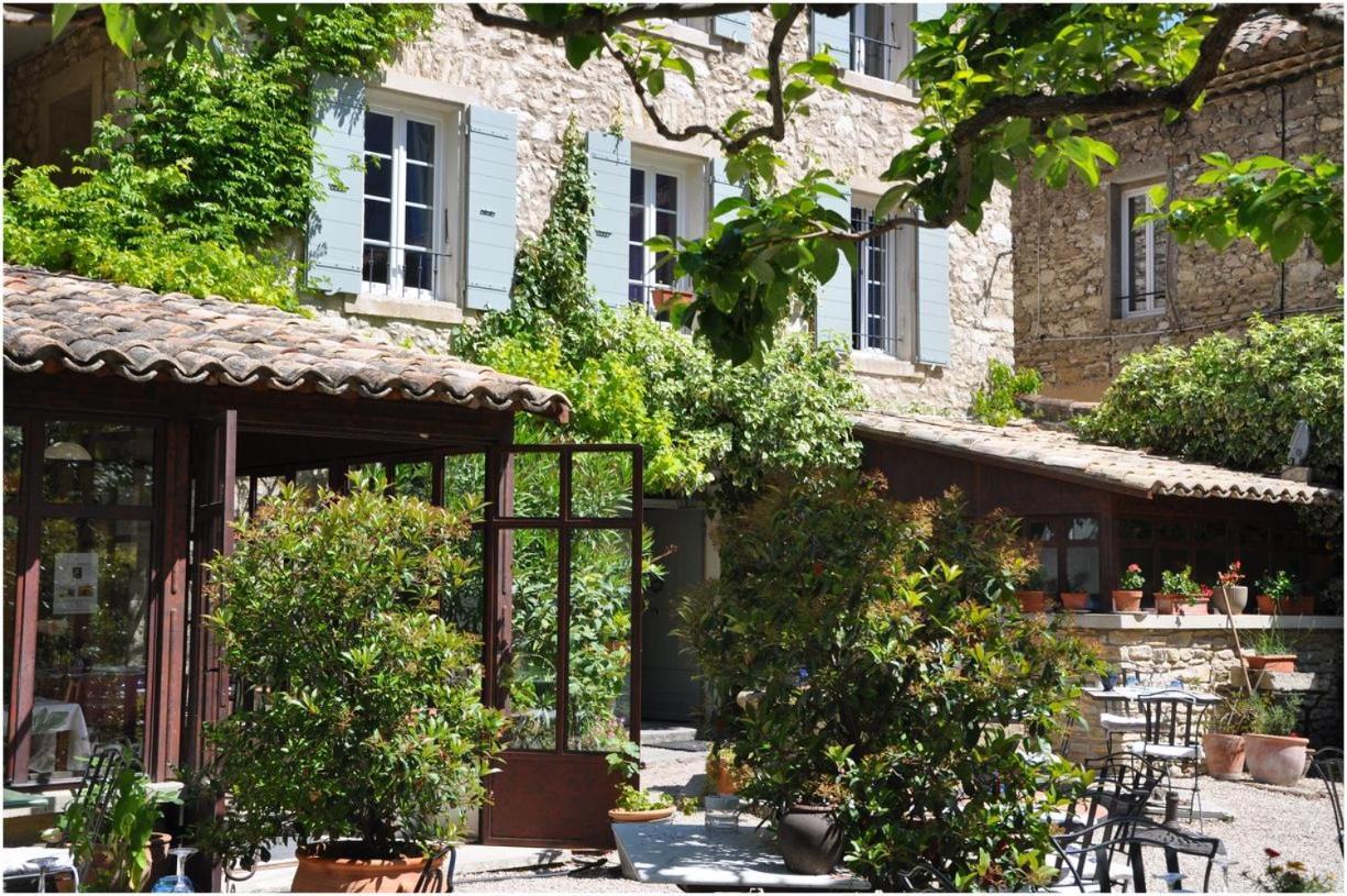 Bed and Breakfast La Figuiere Fontaine De Vaucluse Exterior foto