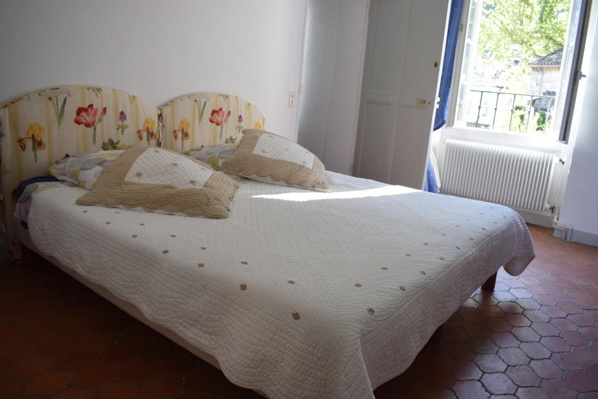 Bed and Breakfast La Figuiere Fontaine De Vaucluse Zimmer foto